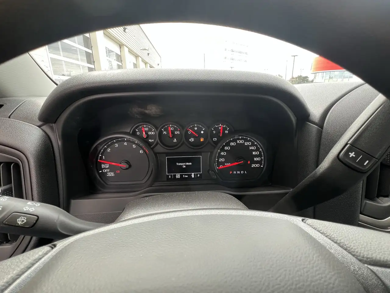 Chevrolet Silverado 1500 снимка Chevrolet Silverado 1500