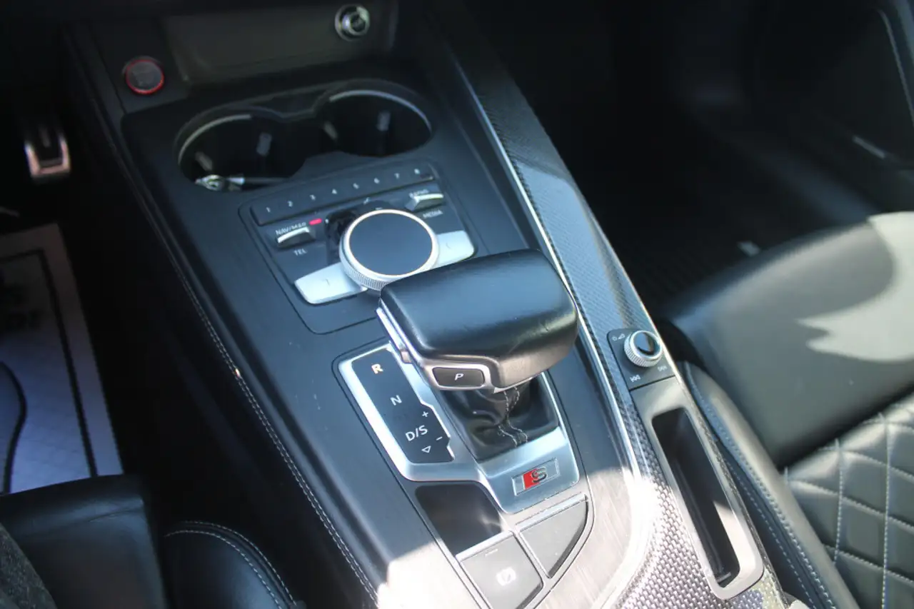 Audi S5 снимка Audi S5