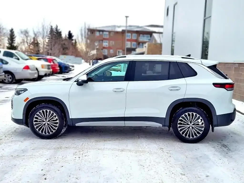 Volkswagen Tiguan снимка Volkswagen Tiguan
