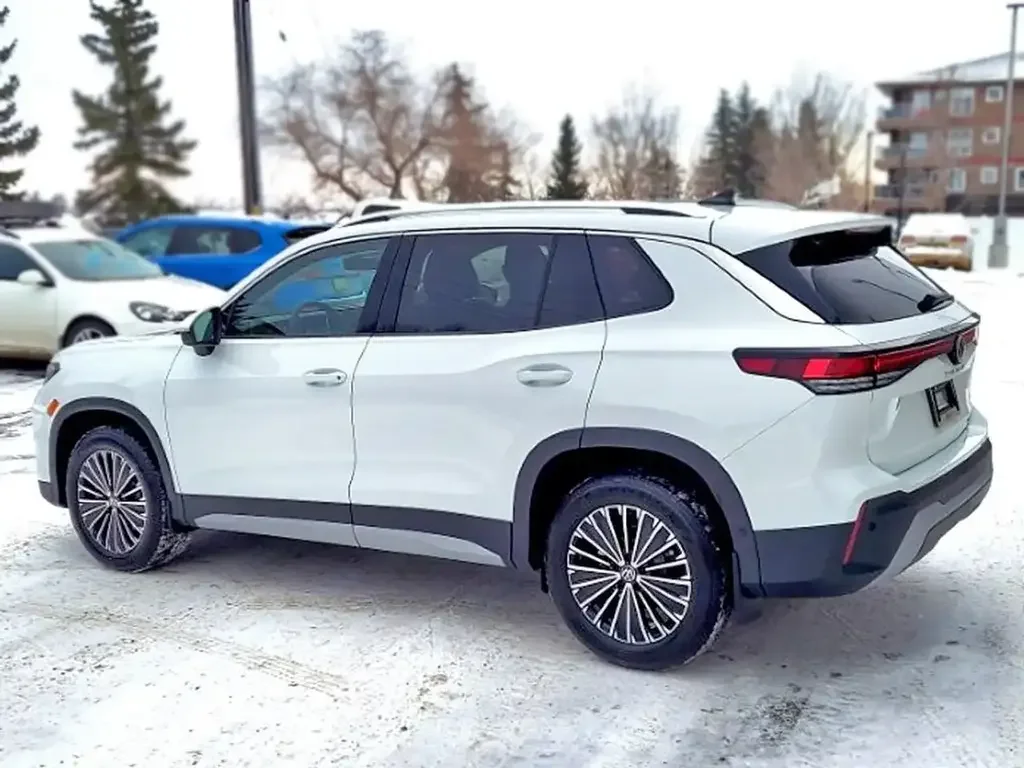 Volkswagen Tiguan снимка Volkswagen Tiguan