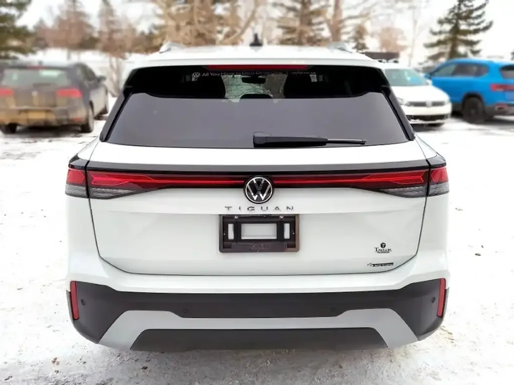 Volkswagen Tiguan снимка Volkswagen Tiguan