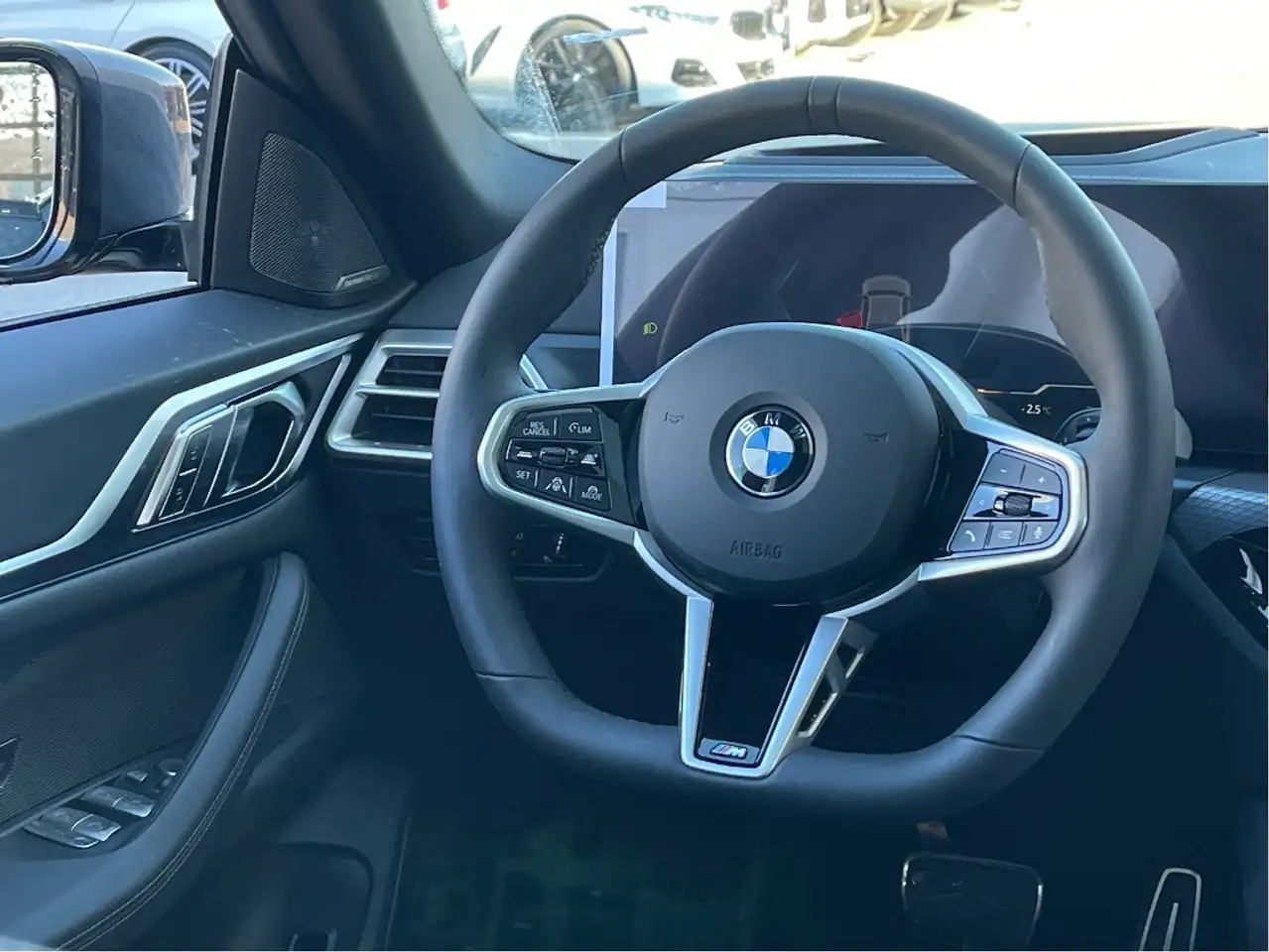 BMW i4 снимка BMW i4