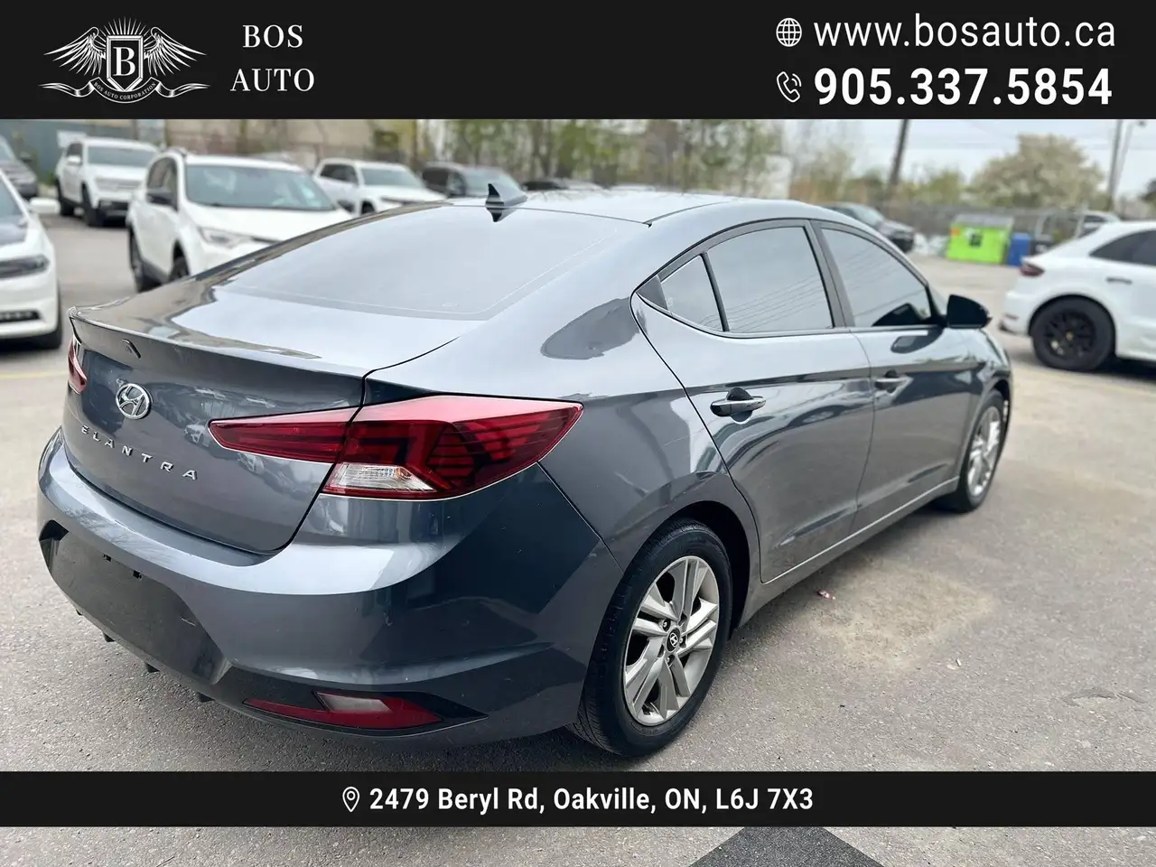 Hyundai ELANTRA photo Hyundai ELANTRA