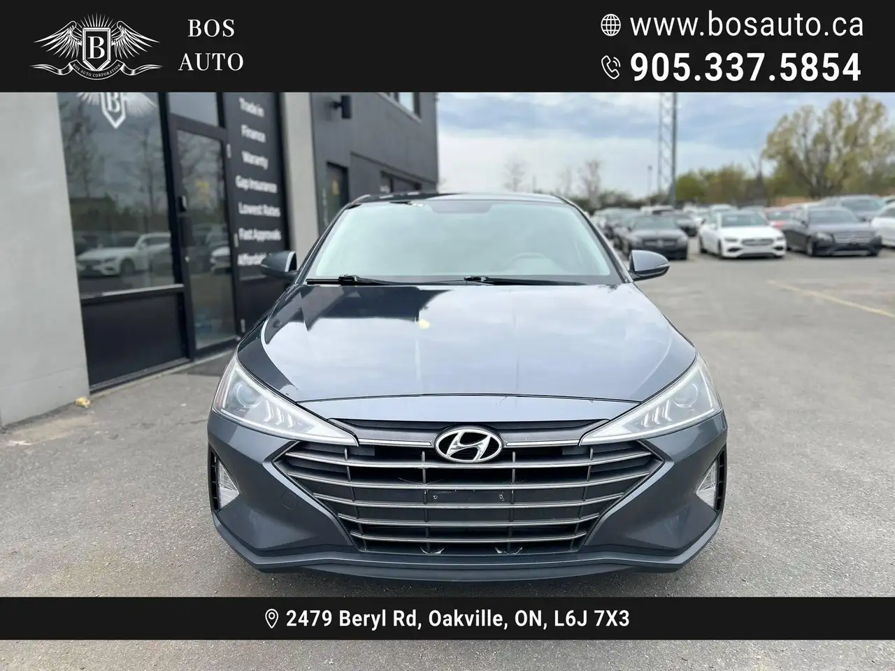 Hyundai ELANTRA photo Hyundai ELANTRA