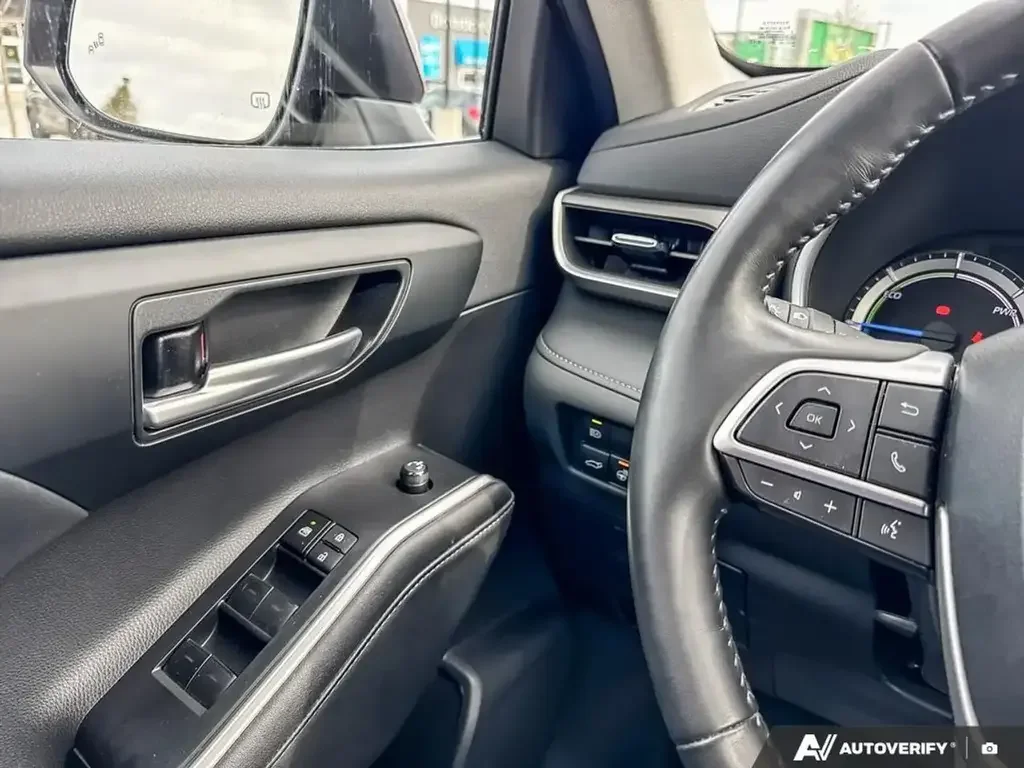 Toyota Highlander снимка Toyota Highlander