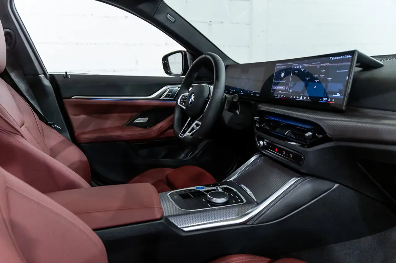 BMW i4 photo BMW i4