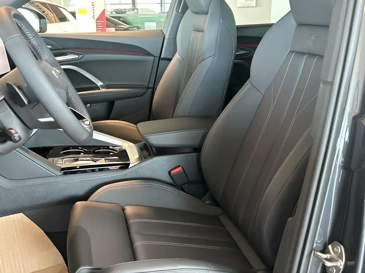 Audi Q5 photo Audi Q5