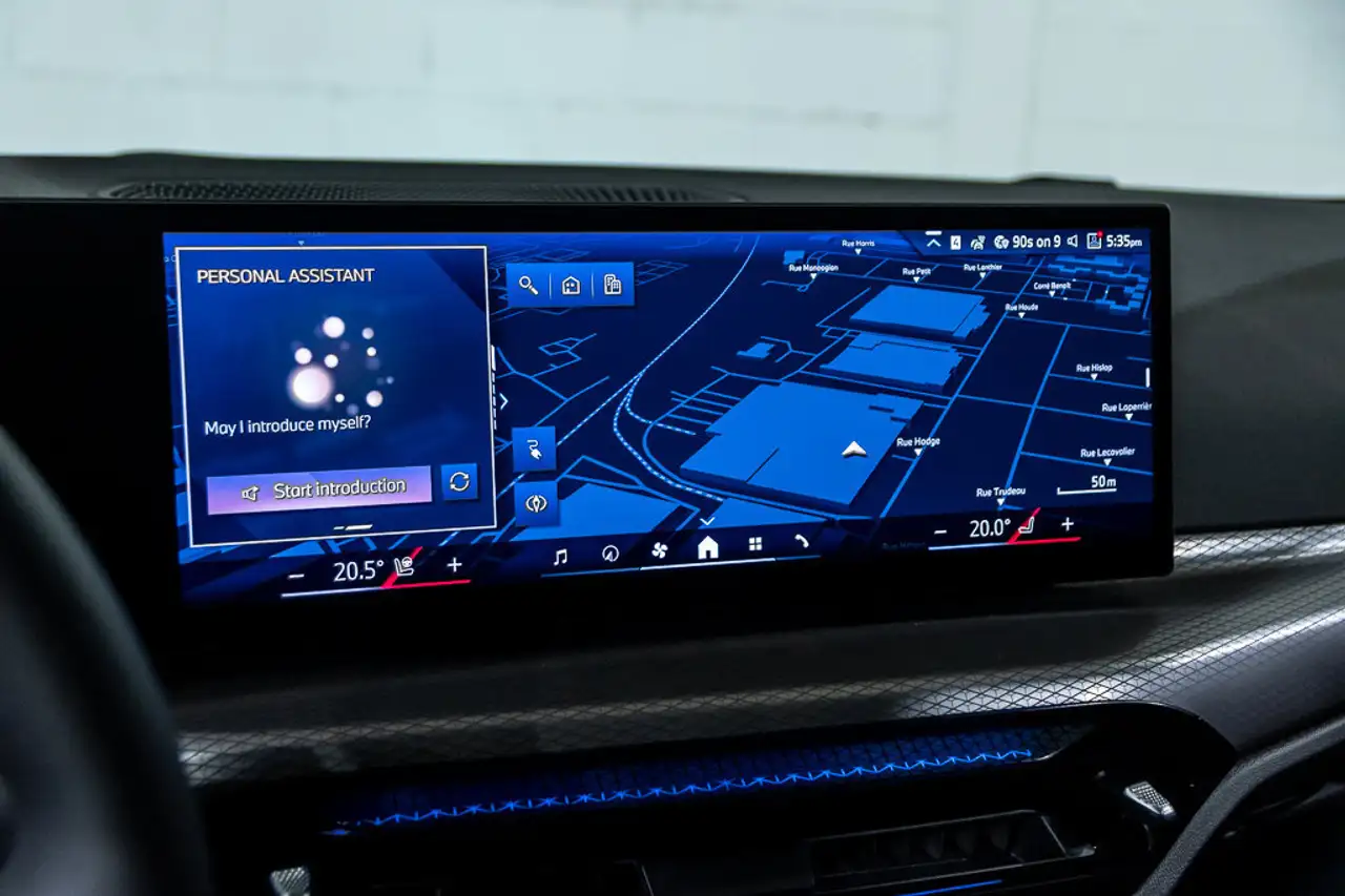 BMW i4 photo BMW i4