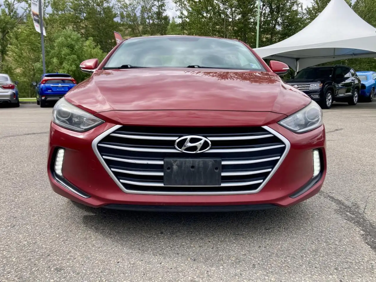 Hyundai ELANTRA снимка Hyundai ELANTRA