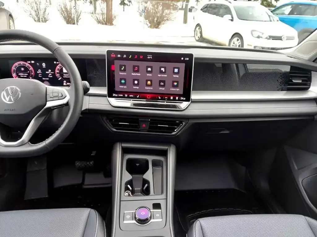 Volkswagen Tiguan снимка Volkswagen Tiguan