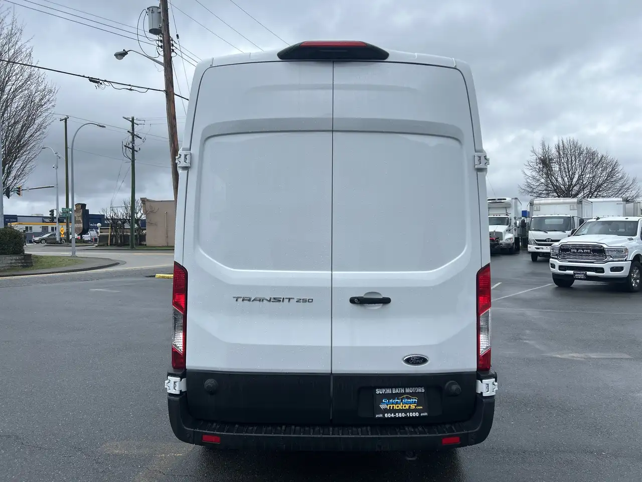 Ford Transit Cargo Van снимка Ford Transit Cargo Van