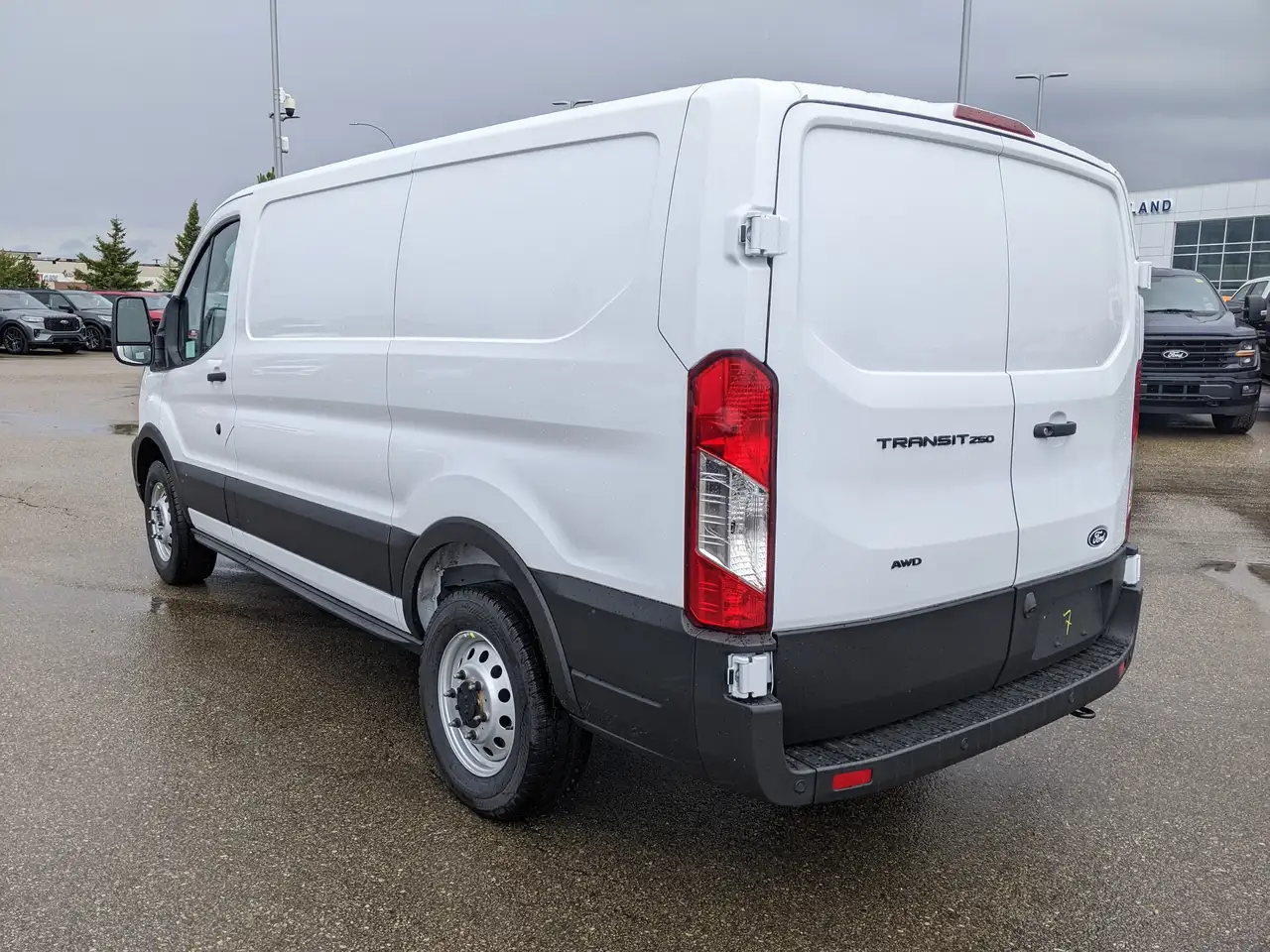 Ford Transit Cargo Van снимка Ford Transit Cargo Van