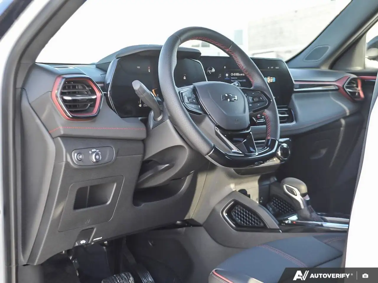 Chevrolet Trailblazer снимка Chevrolet Trailblazer
