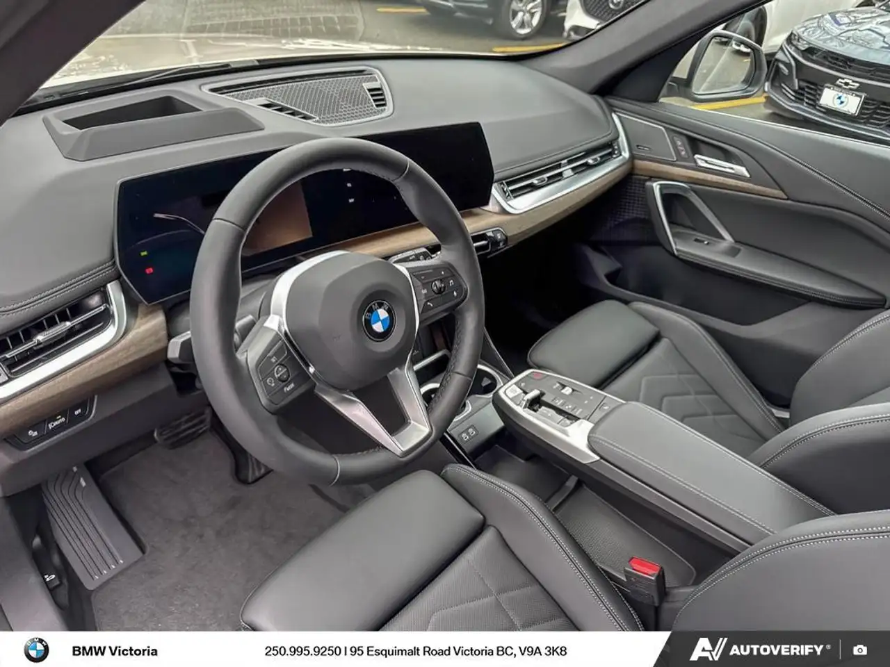 BMW X1 снимка BMW X1