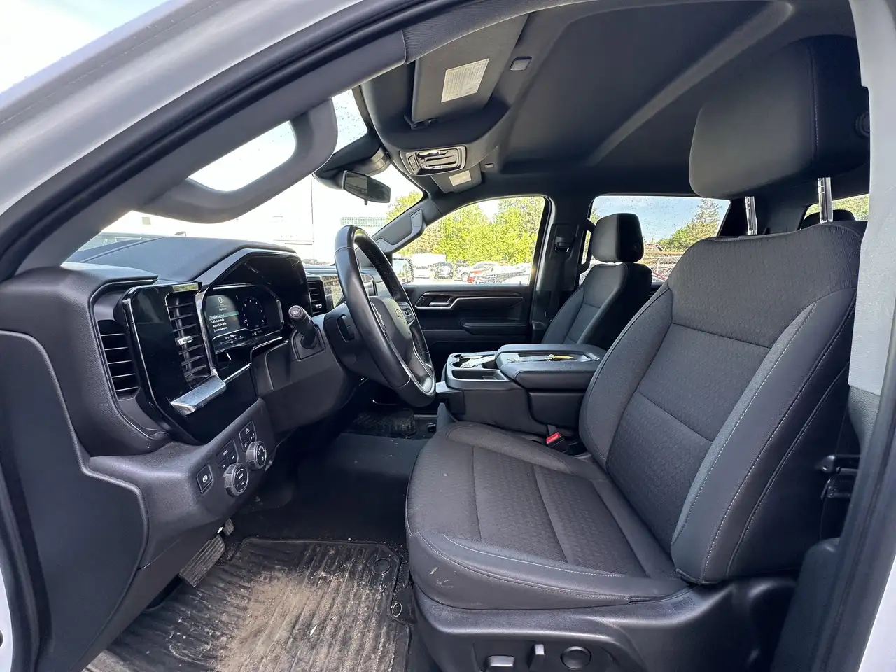 Chevrolet Silverado 1500 photo Chevrolet Silverado 1500