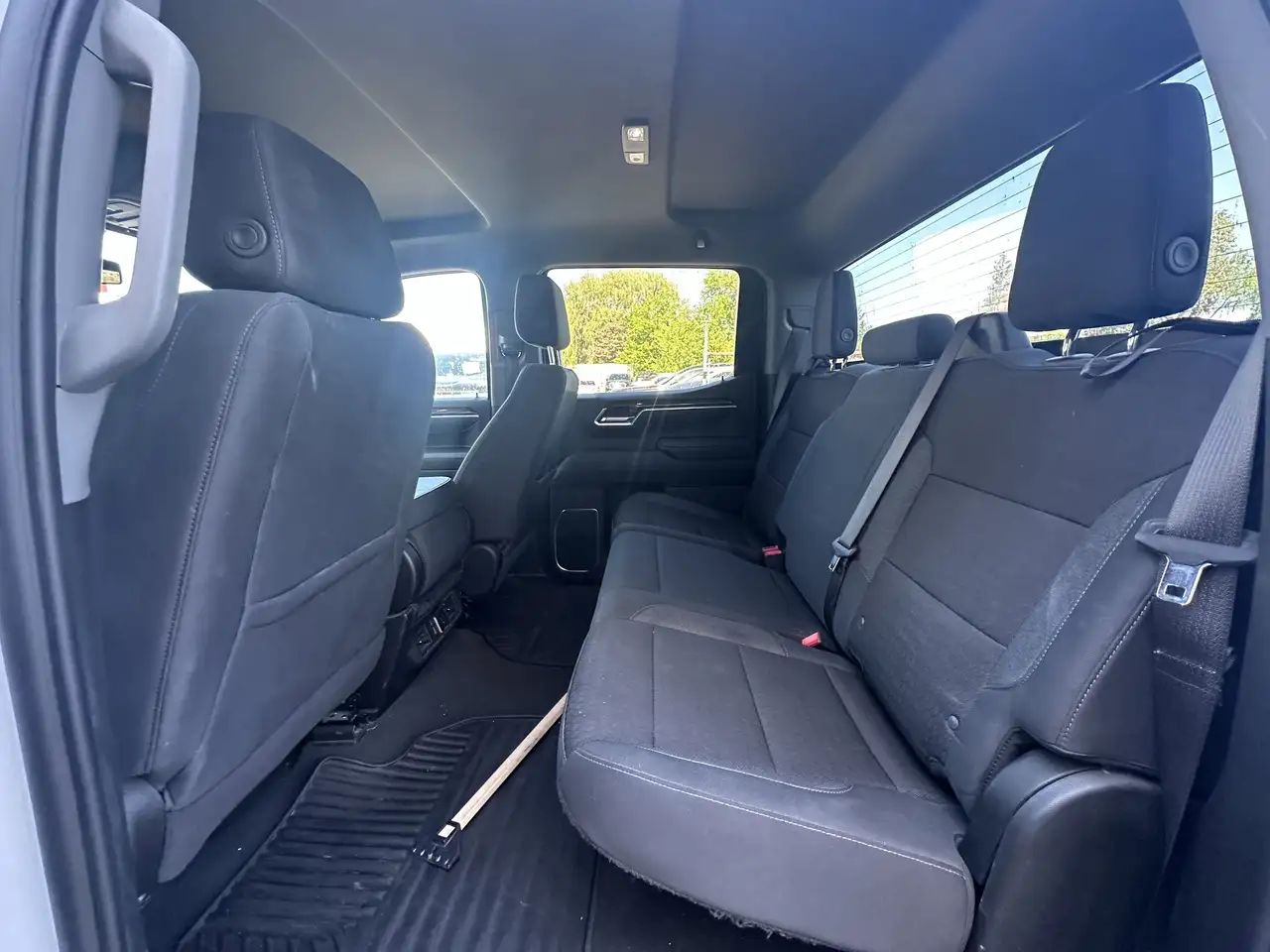 Chevrolet Silverado 1500 photo Chevrolet Silverado 1500