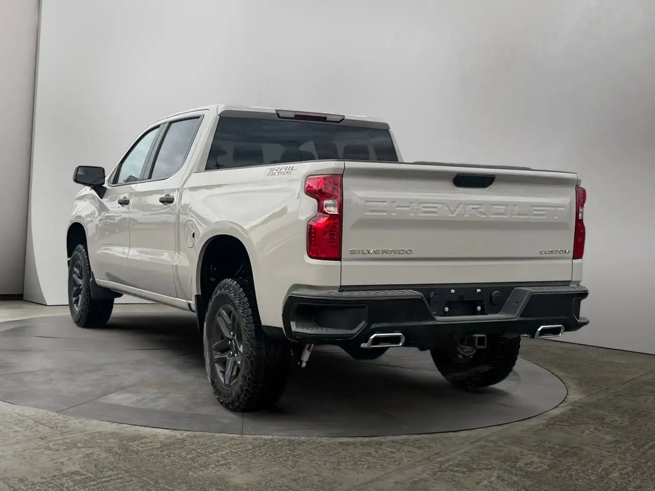 Chevrolet Silverado 1500 photo Chevrolet Silverado 1500