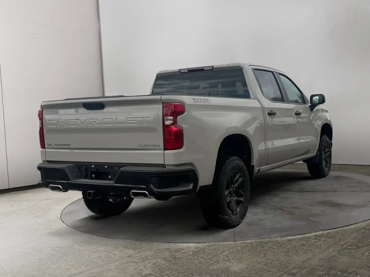 Chevrolet Silverado 1500 photo Chevrolet Silverado 1500