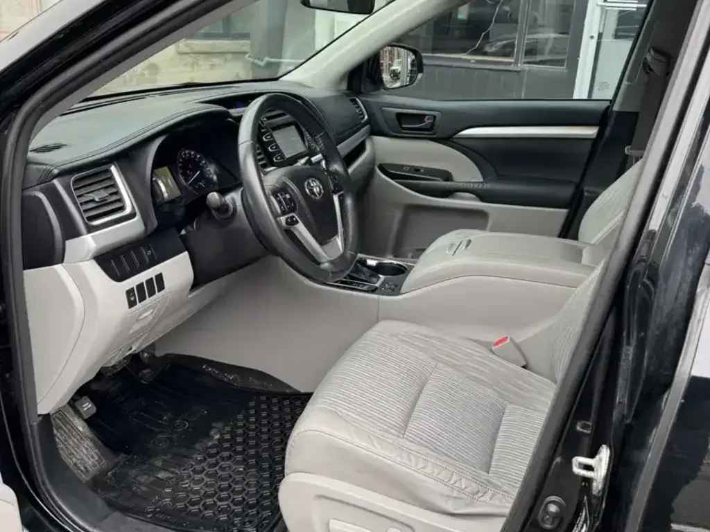 Toyota Highlander fotografie Toyota Highlander