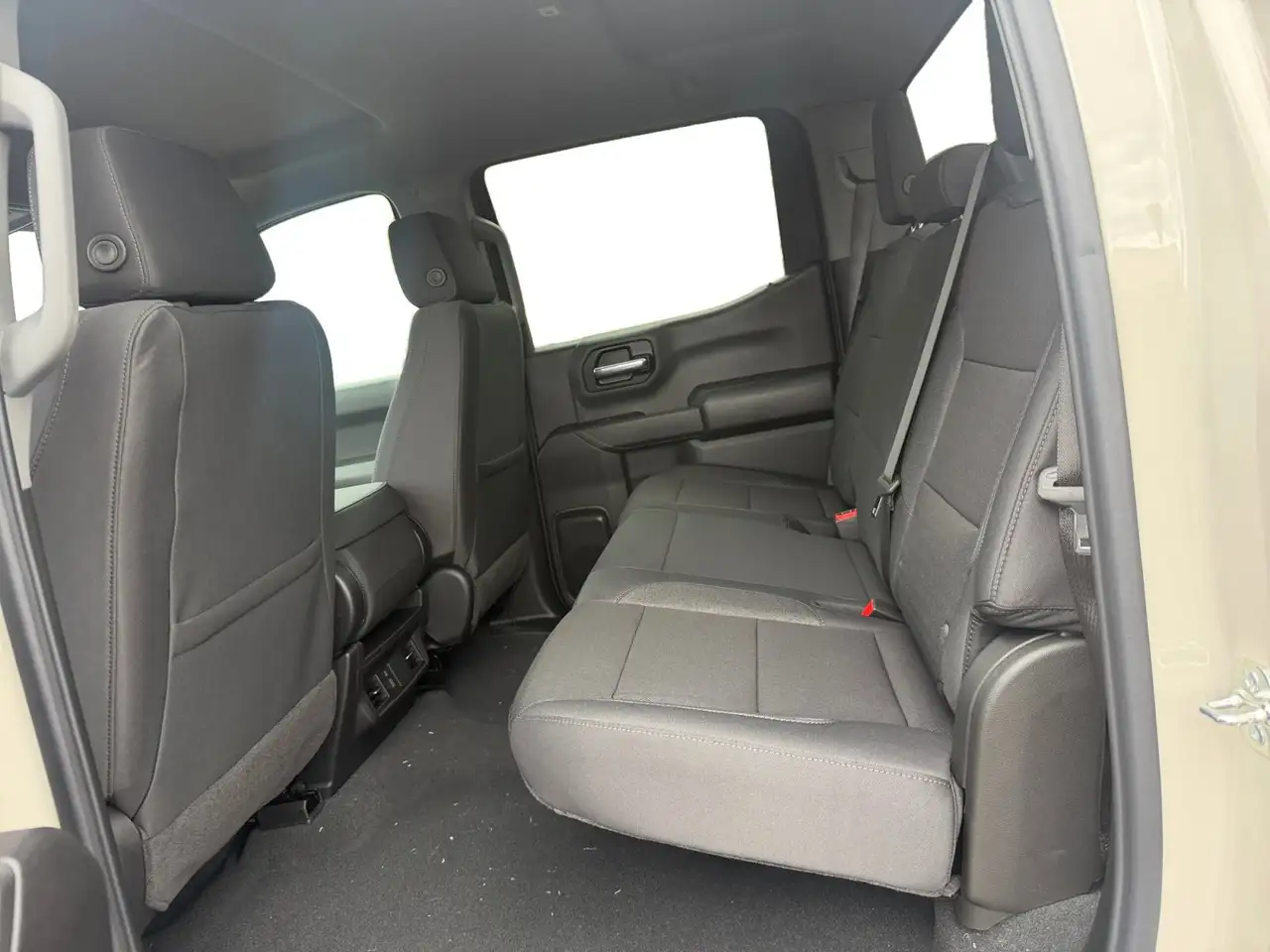 Chevrolet Silverado 1500 photo Chevrolet Silverado 1500