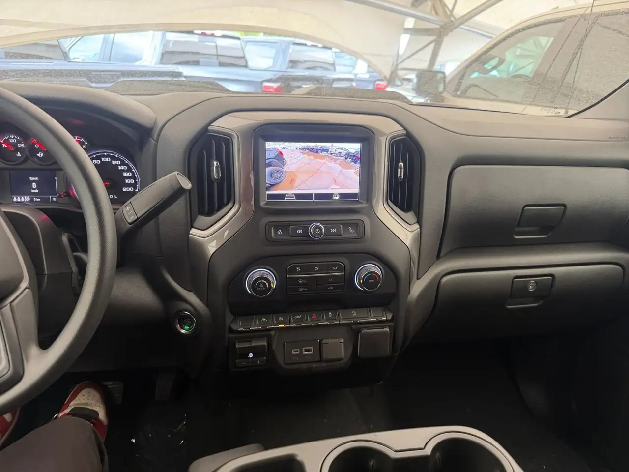 Chevrolet Silverado 1500 photo Chevrolet Silverado 1500