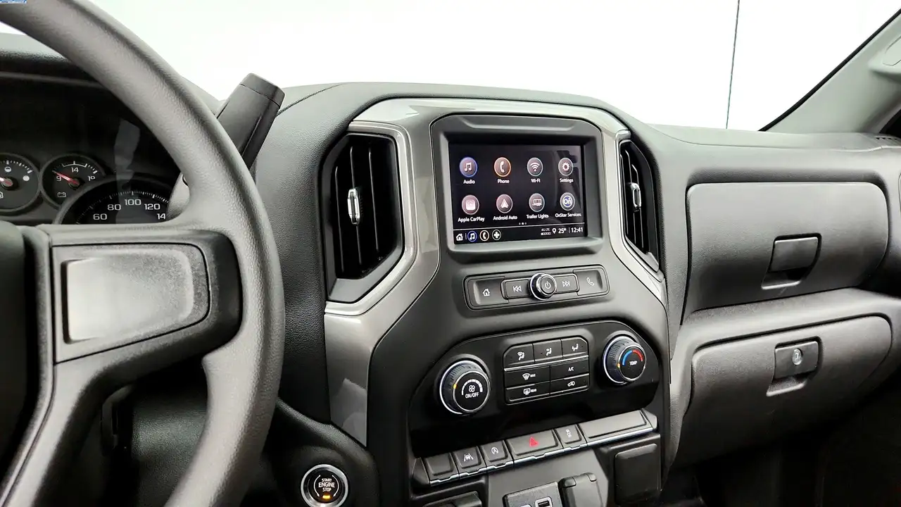 Chevrolet Silverado 1500 снимка Chevrolet Silverado 1500