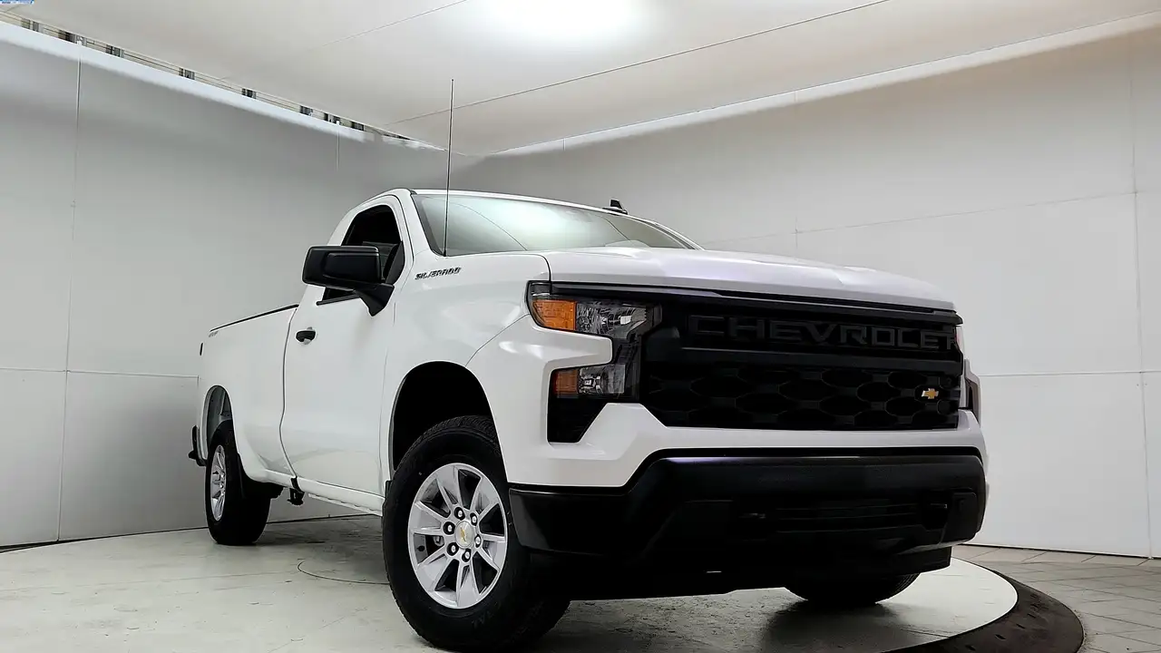 Chevrolet Silverado 1500 снимка Chevrolet Silverado 1500