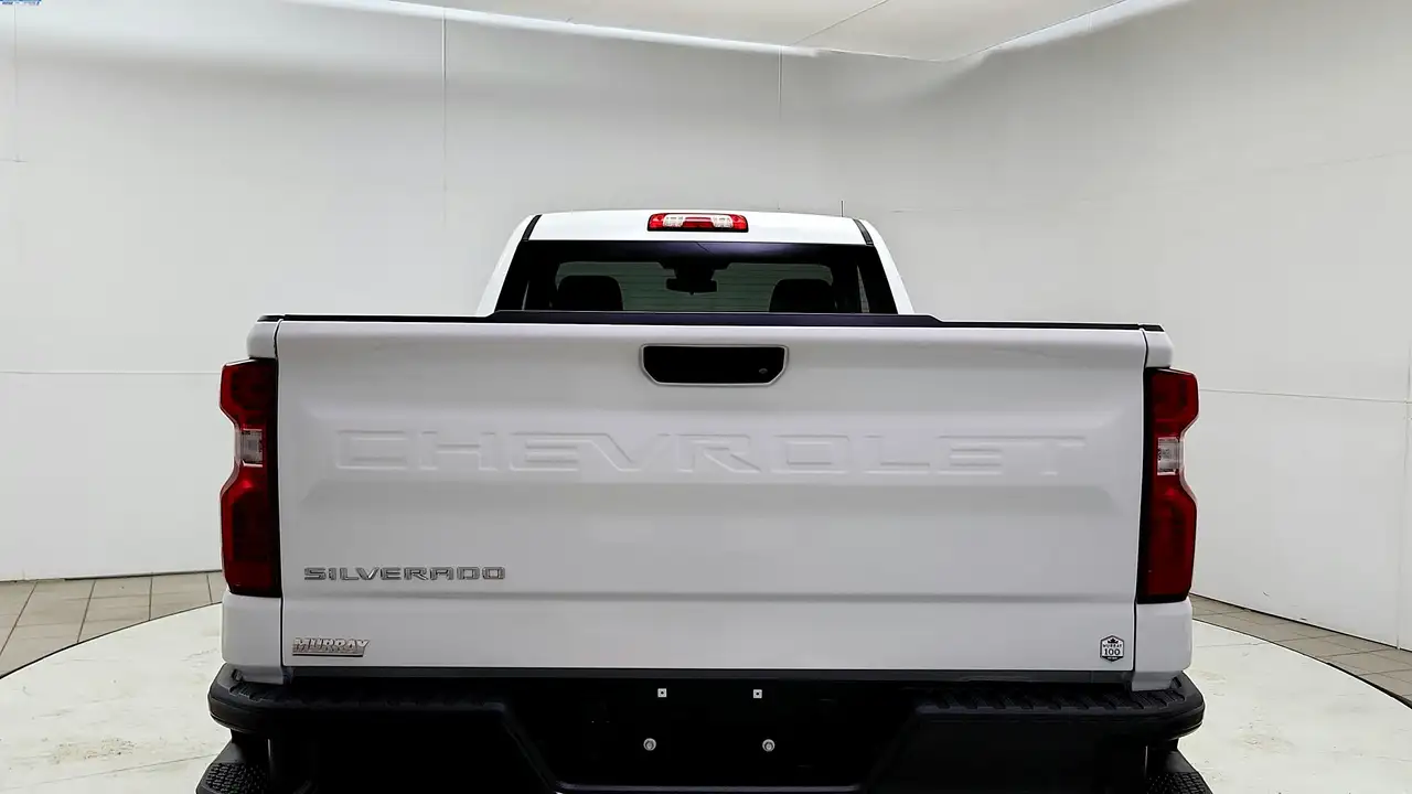 Chevrolet Silverado 1500 снимка Chevrolet Silverado 1500