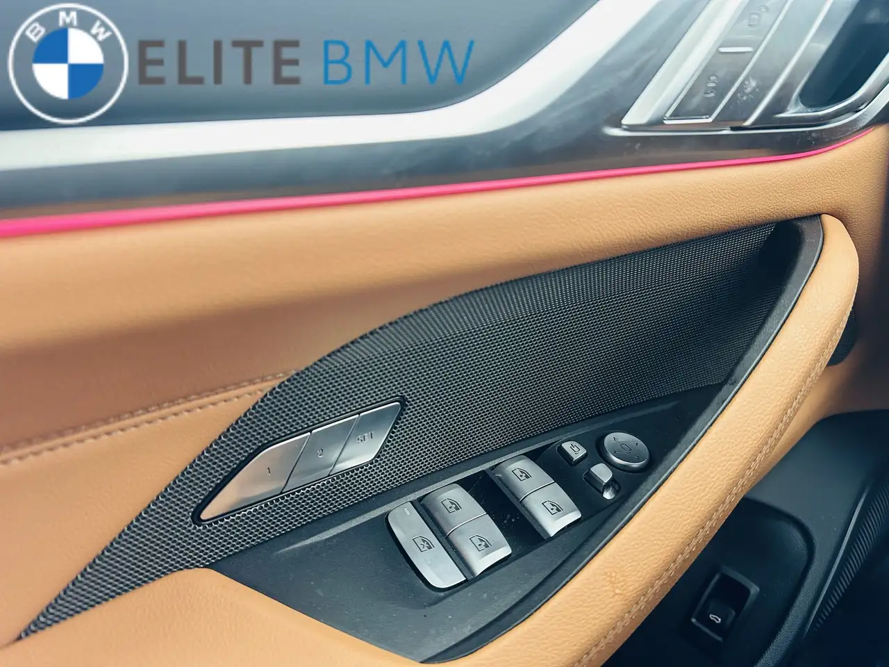 BMW i4 photo BMW i4
