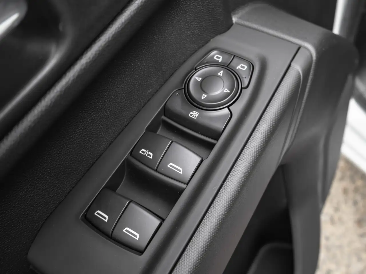 Chevrolet Silverado 1500 photo Chevrolet Silverado 1500