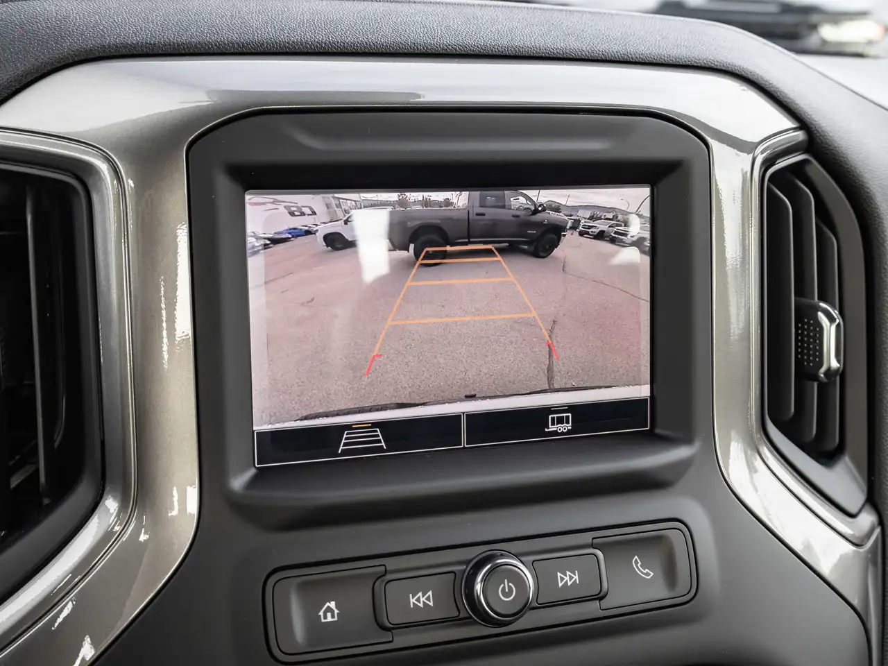 Chevrolet Silverado 1500 photo Chevrolet Silverado 1500