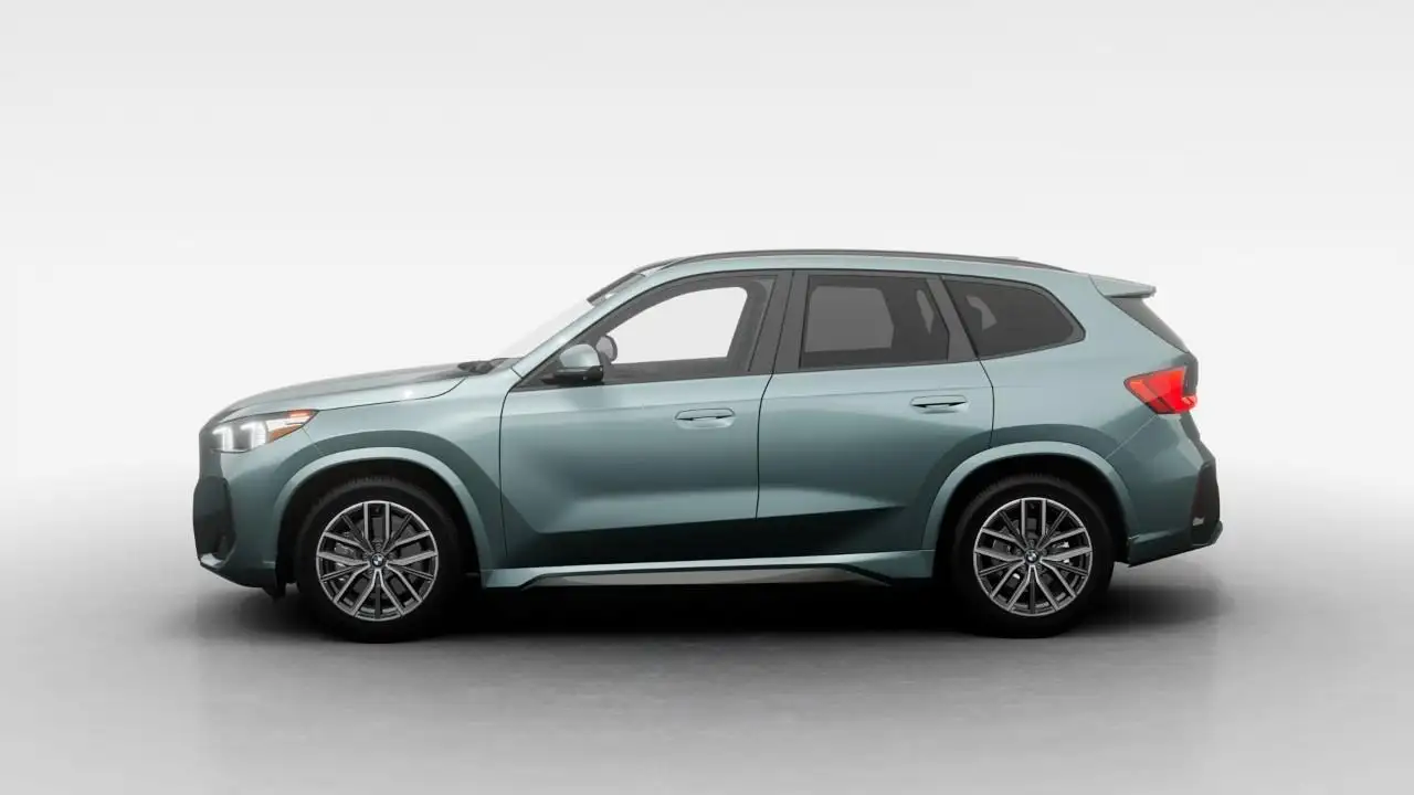 BMW X1 photo BMW X1