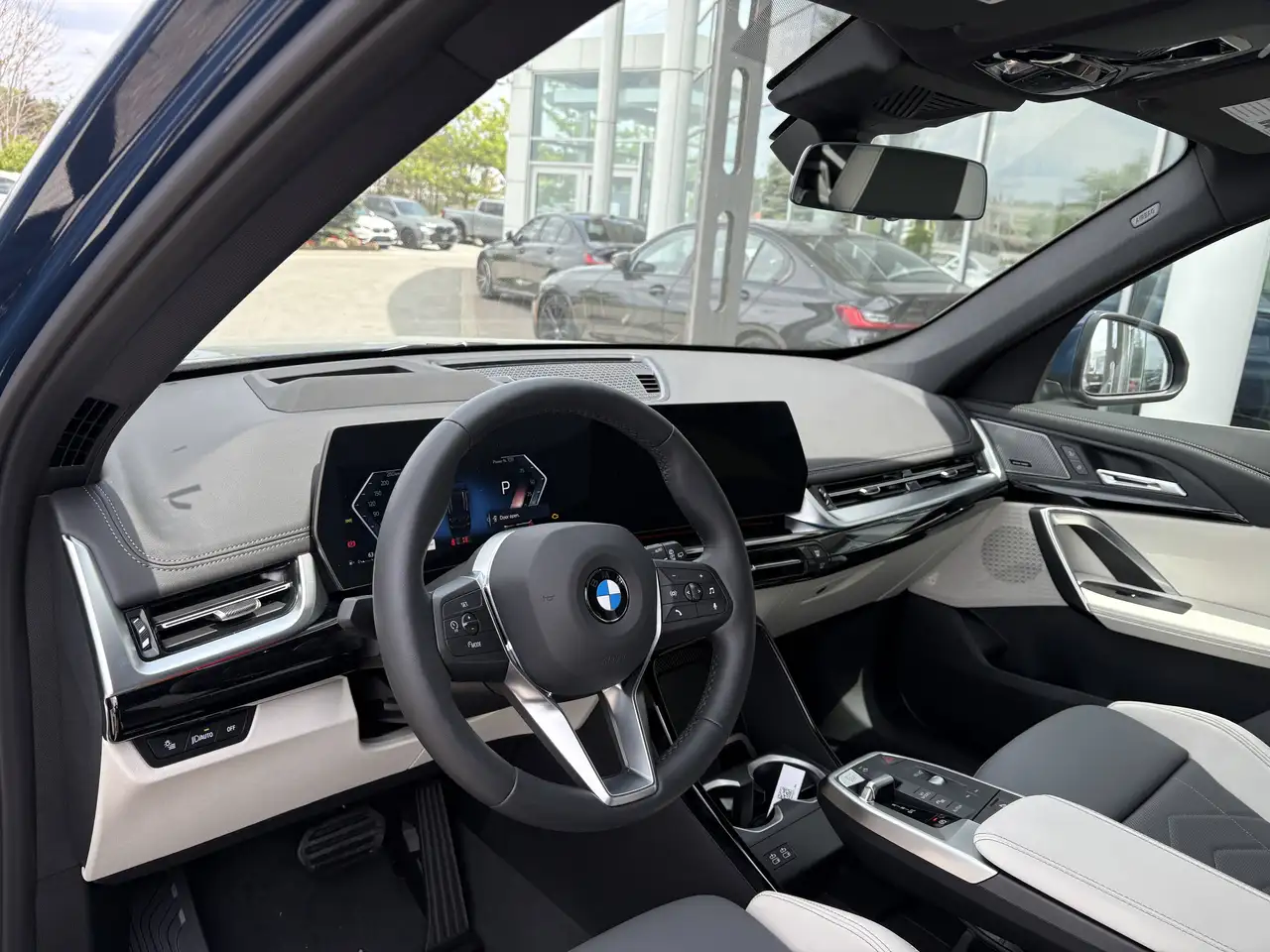 BMW X1 снимка BMW X1
