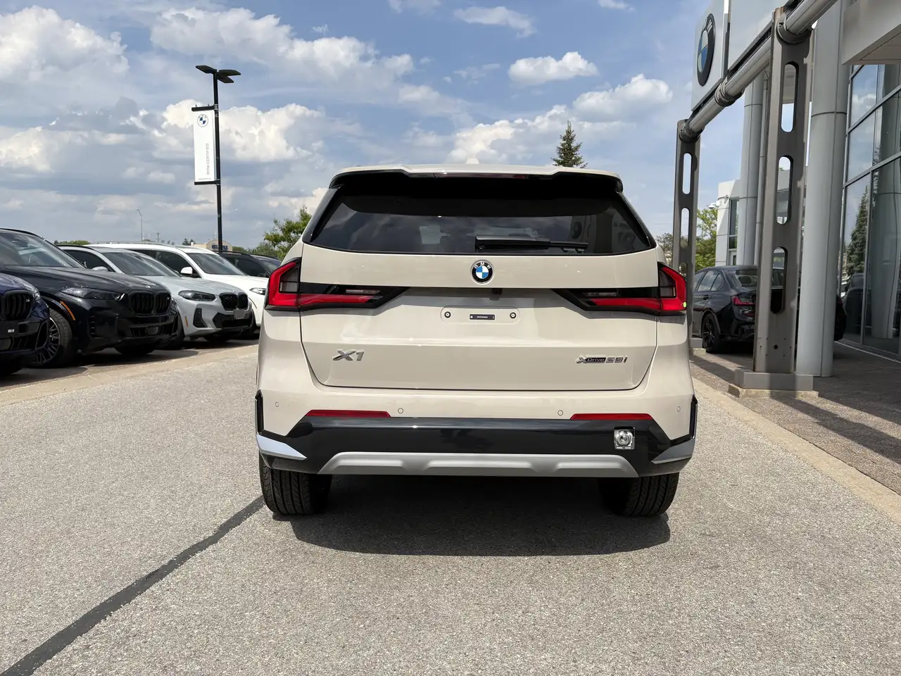 BMW X1 photo BMW X1
