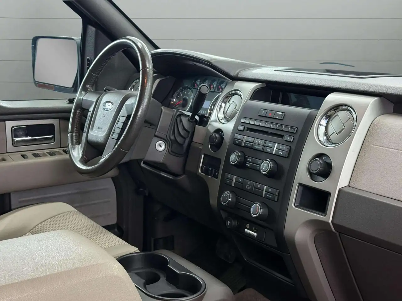 Ford F 150 снимка Ford F 150