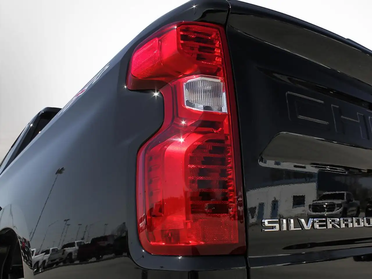 Chevrolet Silverado 1500 снимка Chevrolet Silverado 1500