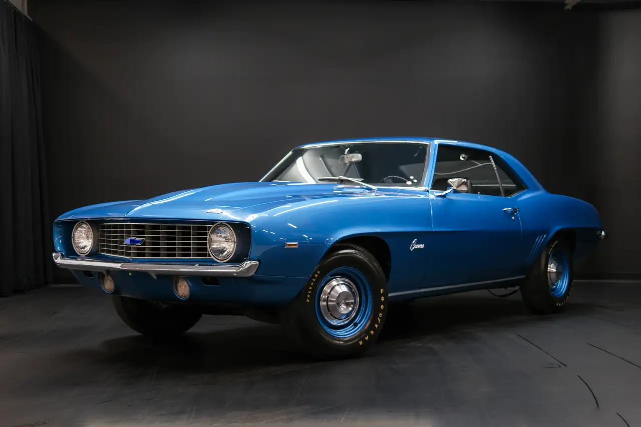 Chevrolet Camaro снимка Chevrolet Camaro