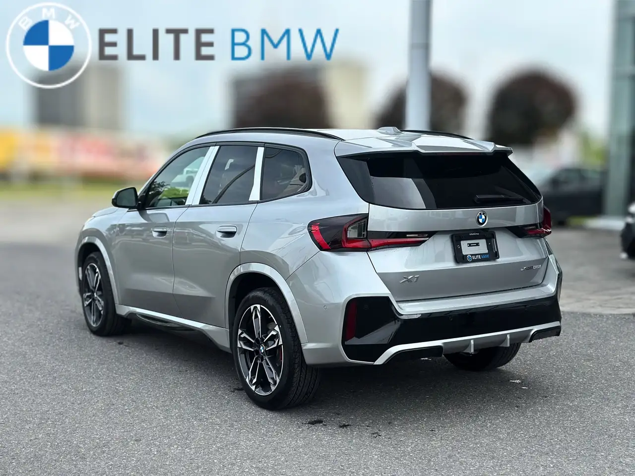 BMW X1 снимка BMW X1