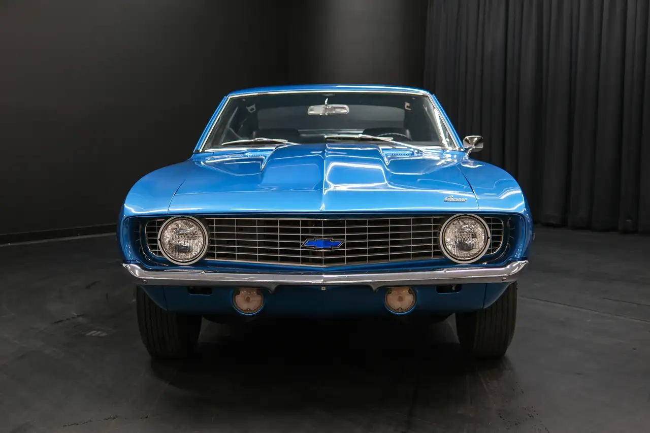 Chevrolet Camaro снимка Chevrolet Camaro