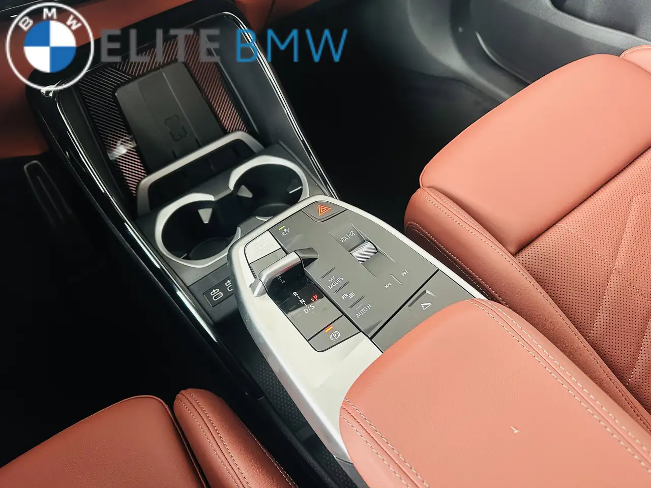 BMW X1 снимка BMW X1