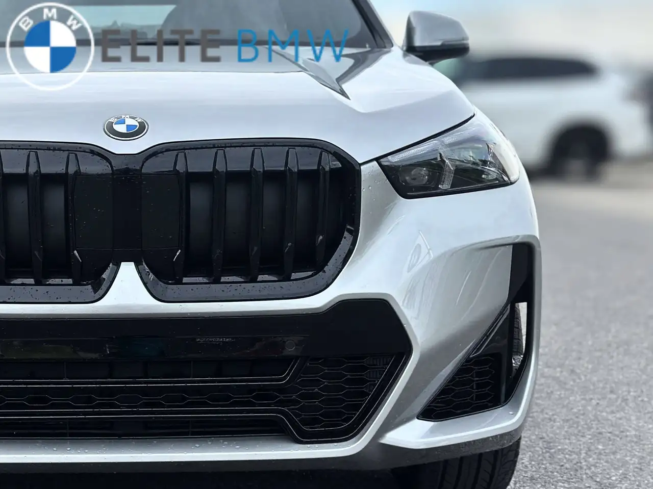 BMW X1 снимка BMW X1