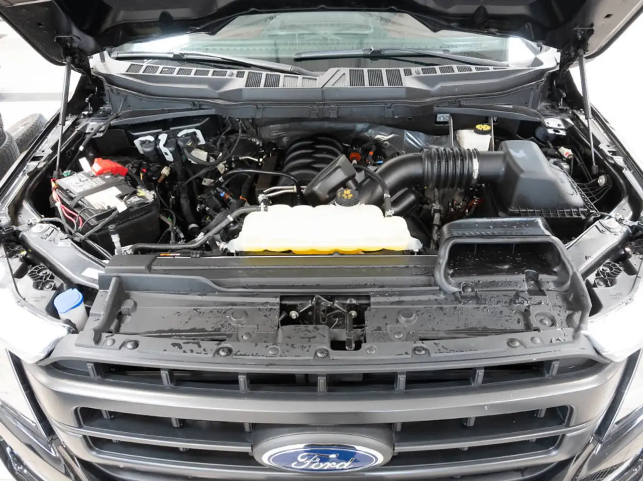 Ford F 150 снимка Ford F 150