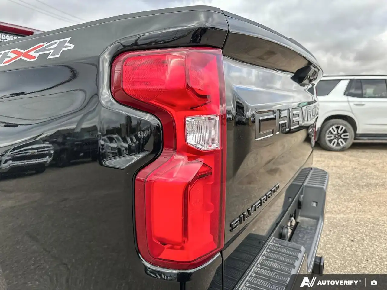 Chevrolet Silverado 1500 снимка Chevrolet Silverado 1500