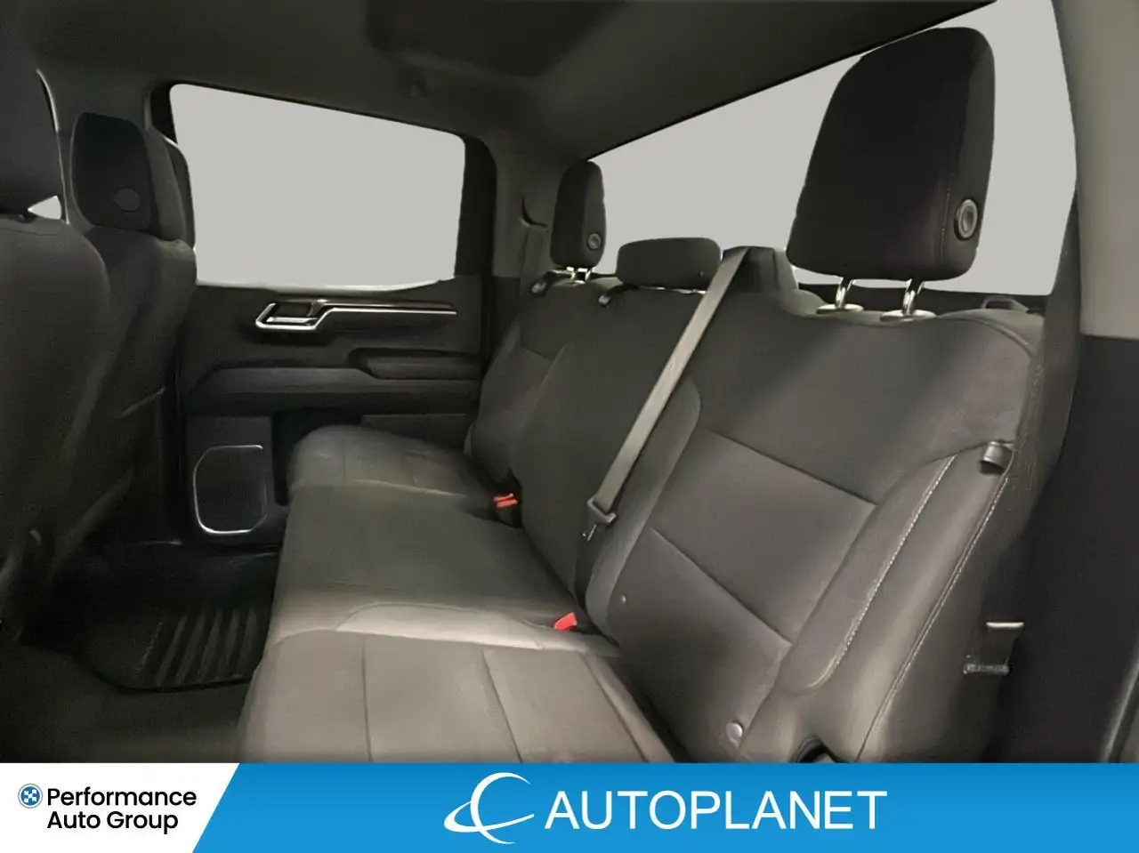 Chevrolet Silverado 1500 photo Chevrolet Silverado 1500