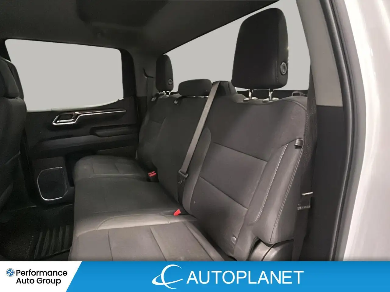 Chevrolet Silverado 1500 photo Chevrolet Silverado 1500