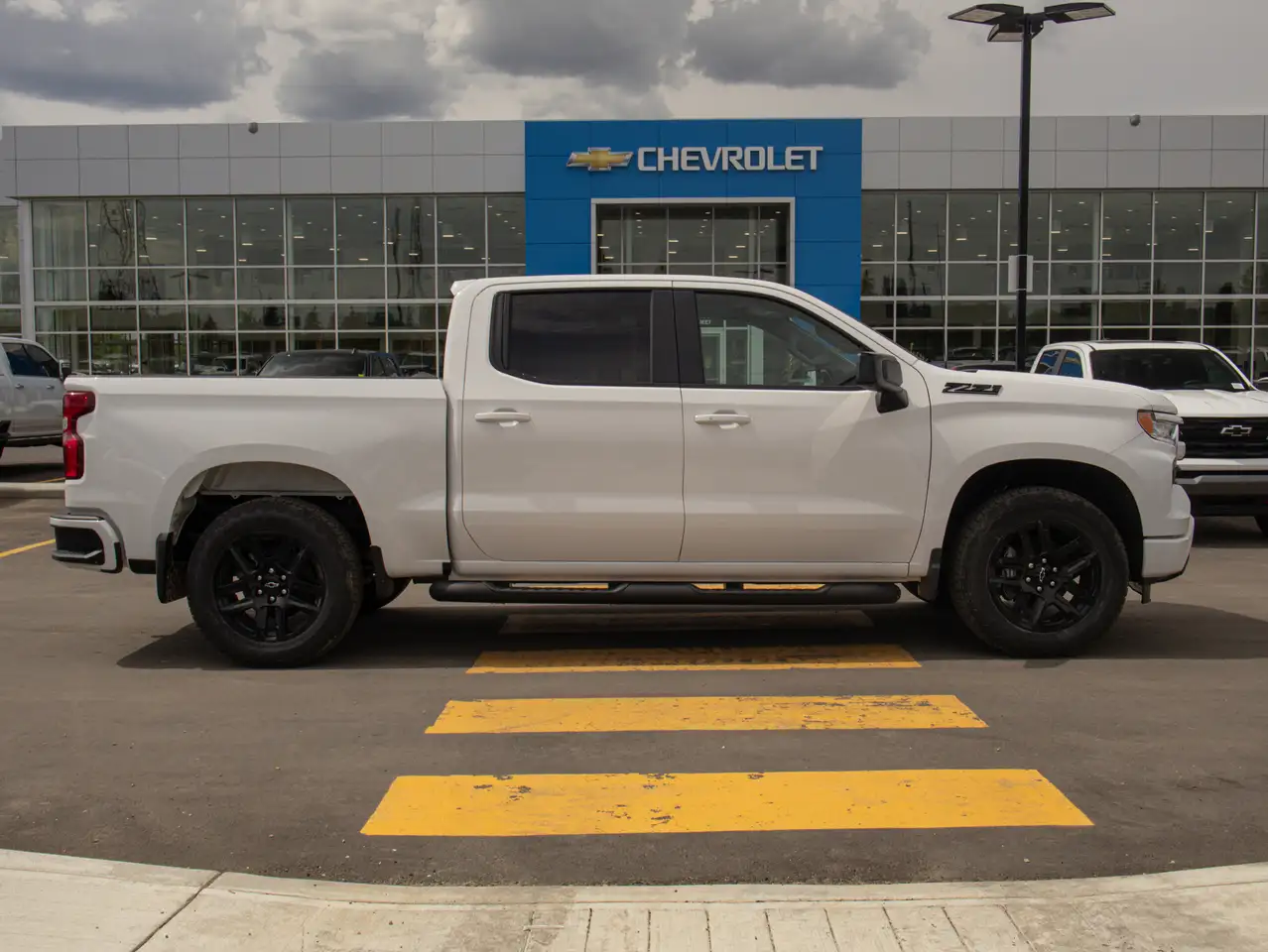 Chevrolet Silverado 1500 снимка Chevrolet Silverado 1500