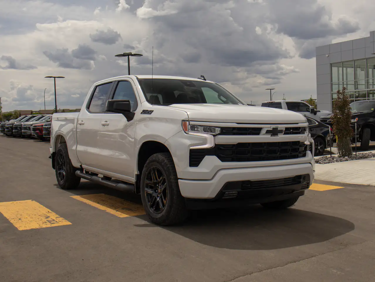 Chevrolet Silverado 1500 снимка Chevrolet Silverado 1500