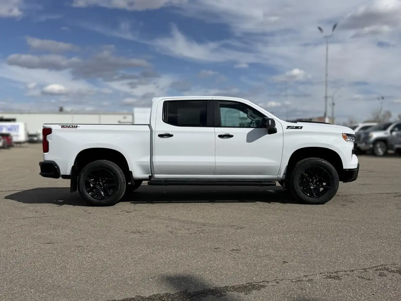 Chevrolet Silverado 1500 снимка Chevrolet Silverado 1500