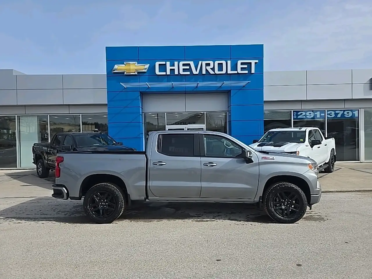 Chevrolet Silverado 1500 снимка Chevrolet Silverado 1500