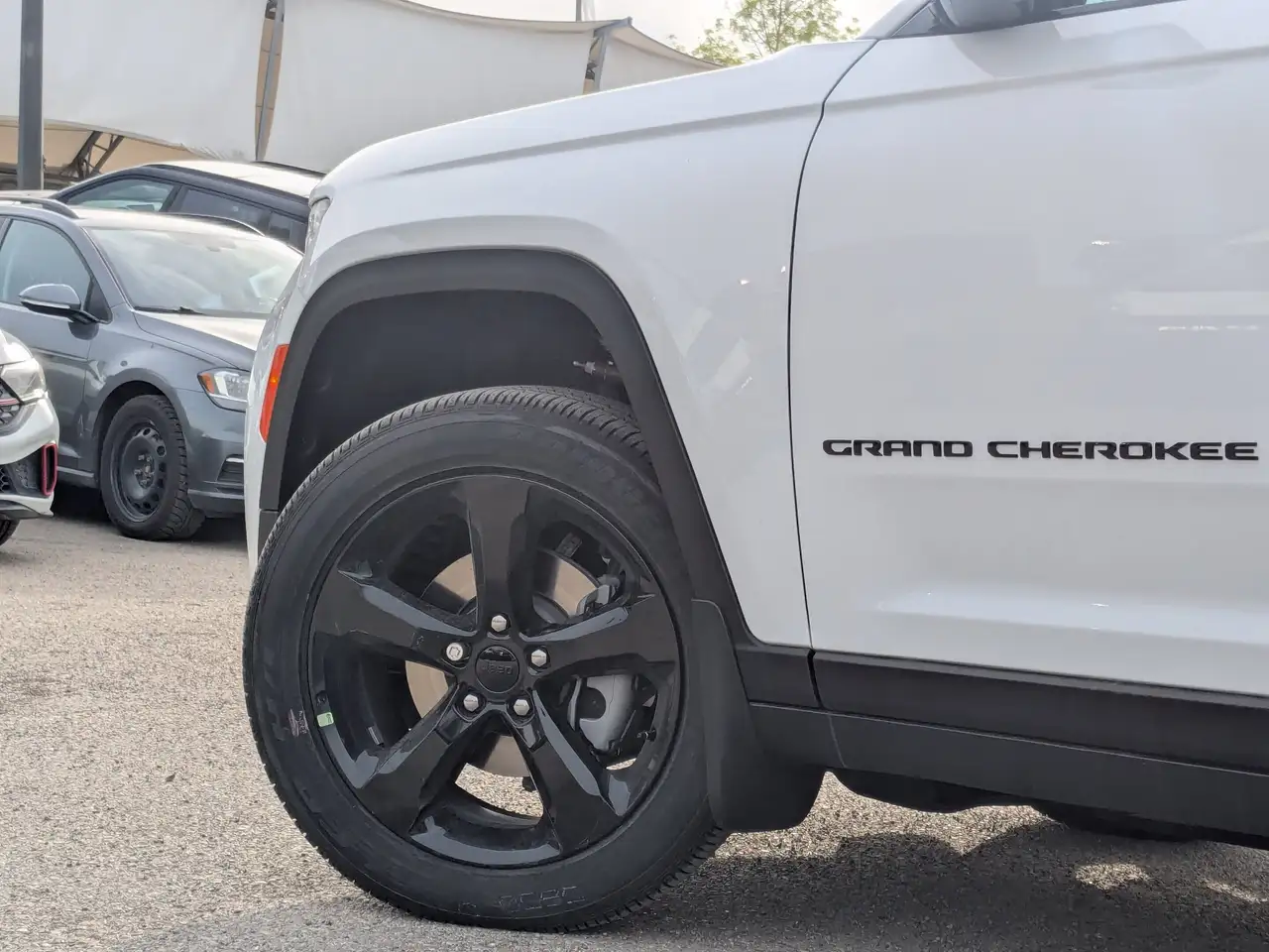 Jeep Grand Cherokee photo Jeep Grand Cherokee